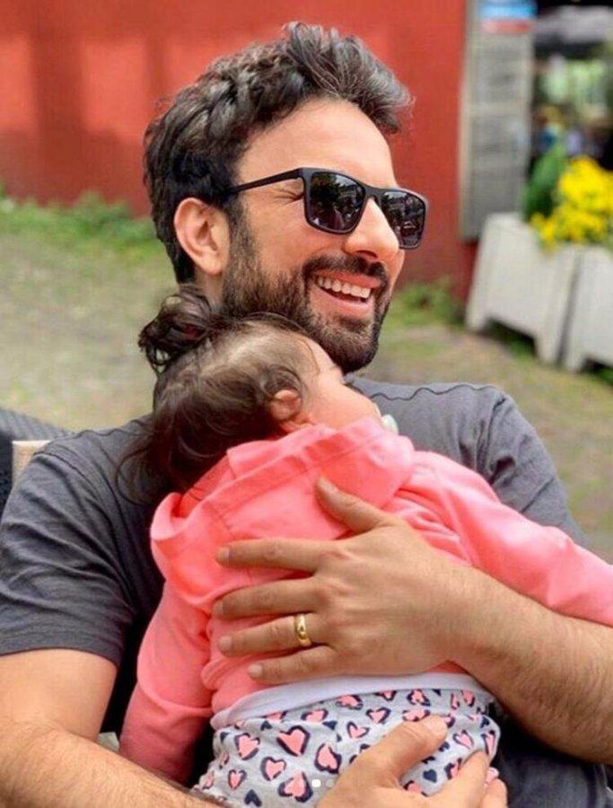 Tarkan, karantinaya Köln’de girdi