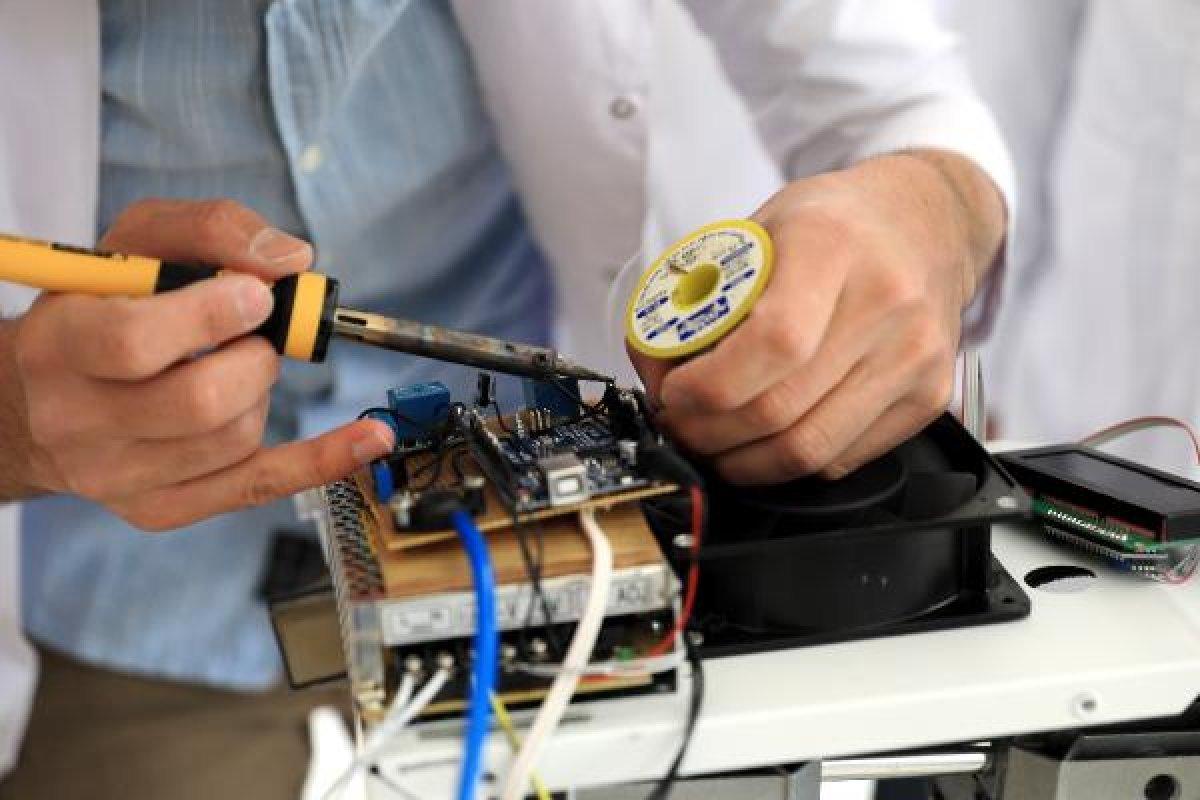 Meslek lisesinden yarı fiyatına solunum cihazı