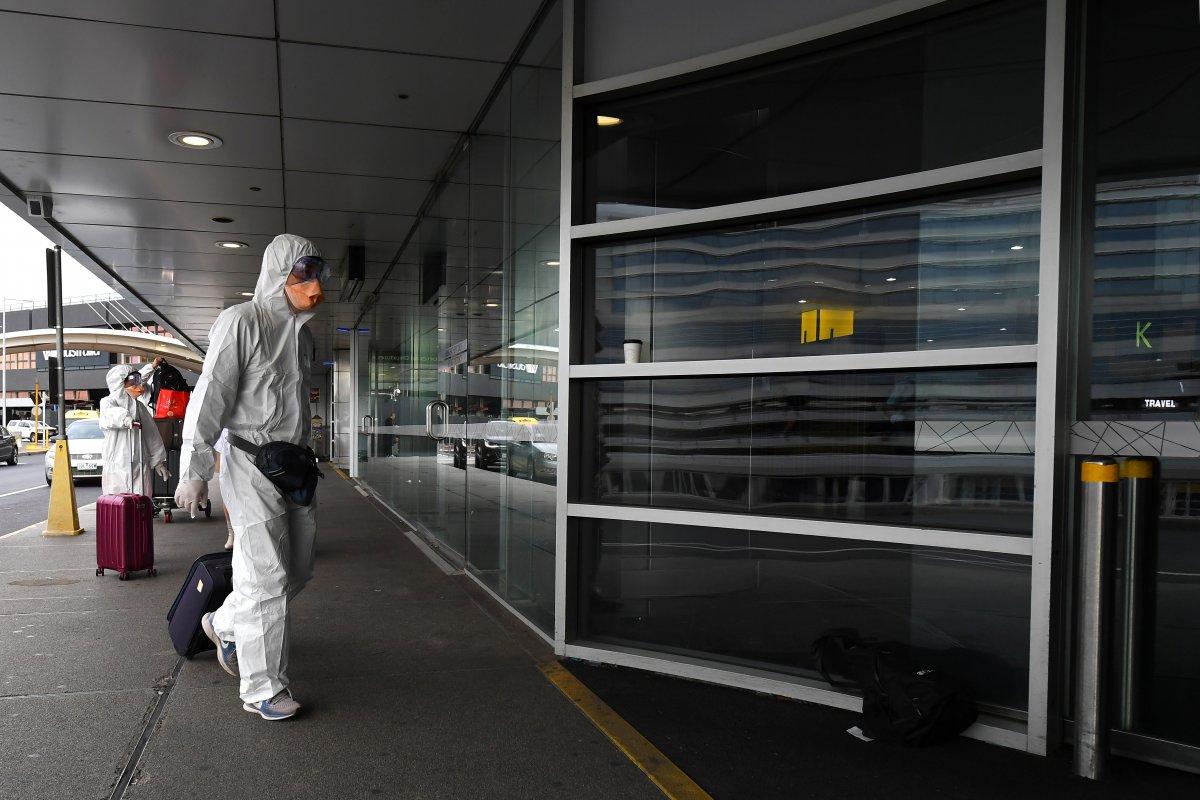 Tat duyusu değişen genç koronavirüs kaptığını anladı