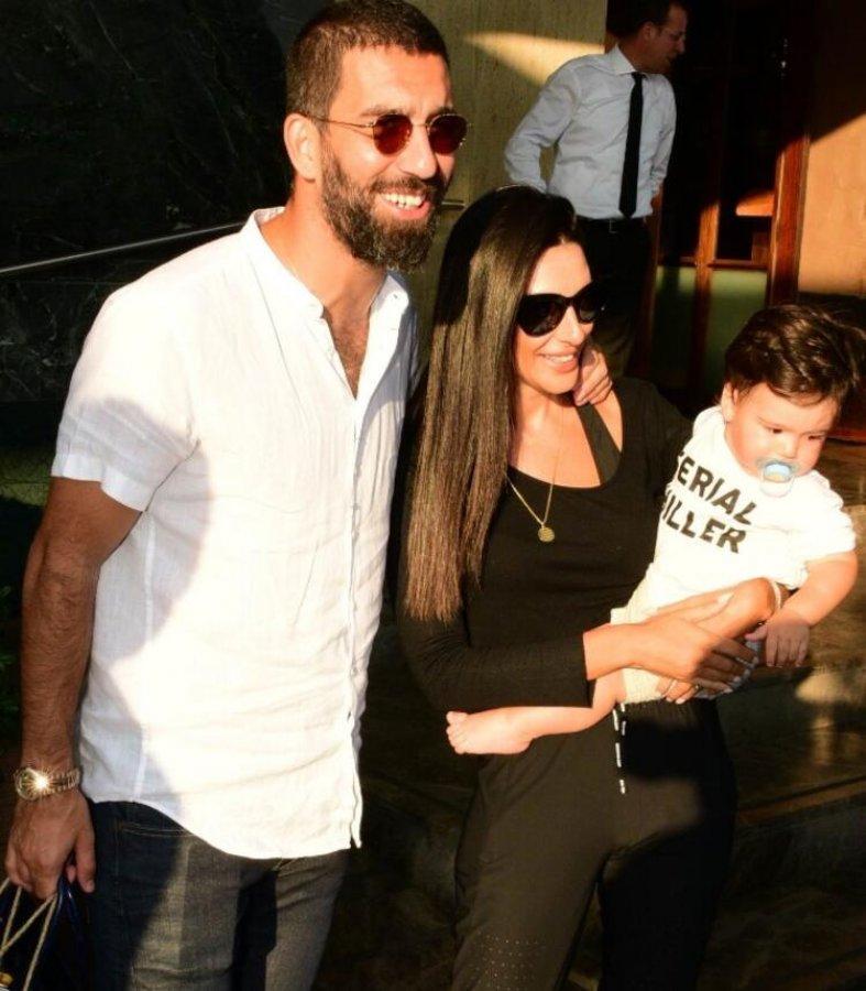 Arda Turan 5 milyon dolara villa aldı