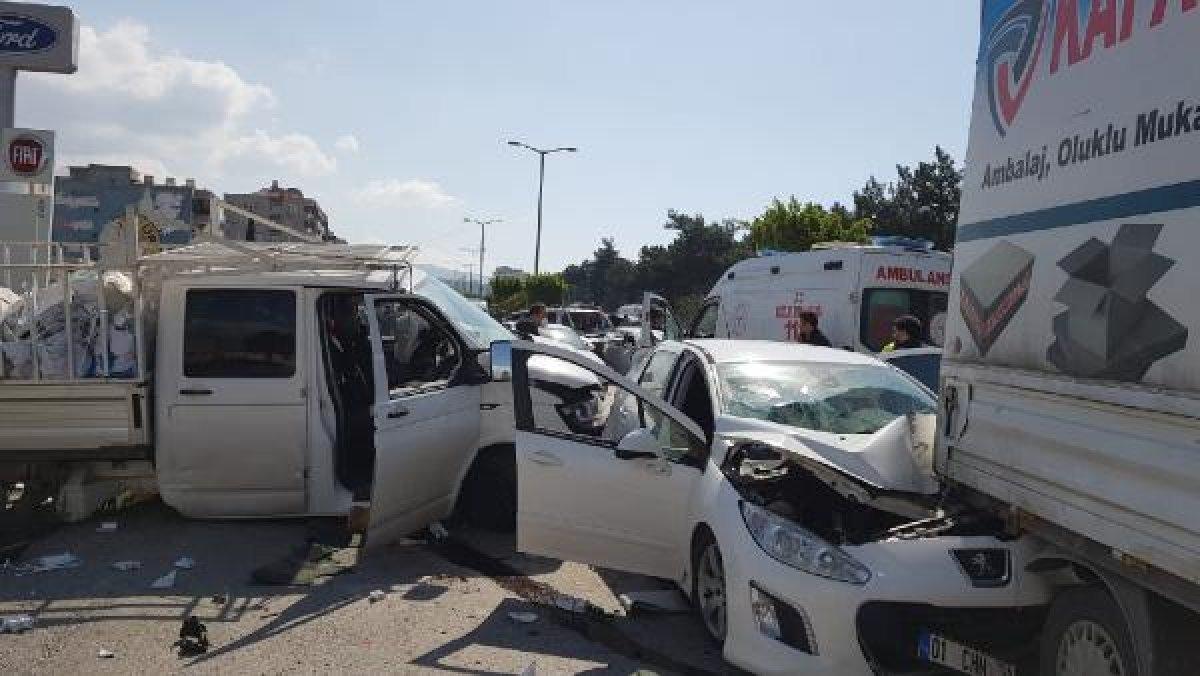 Hatay'daki tır faciasında ölü sayısı 6'ya yükseldi