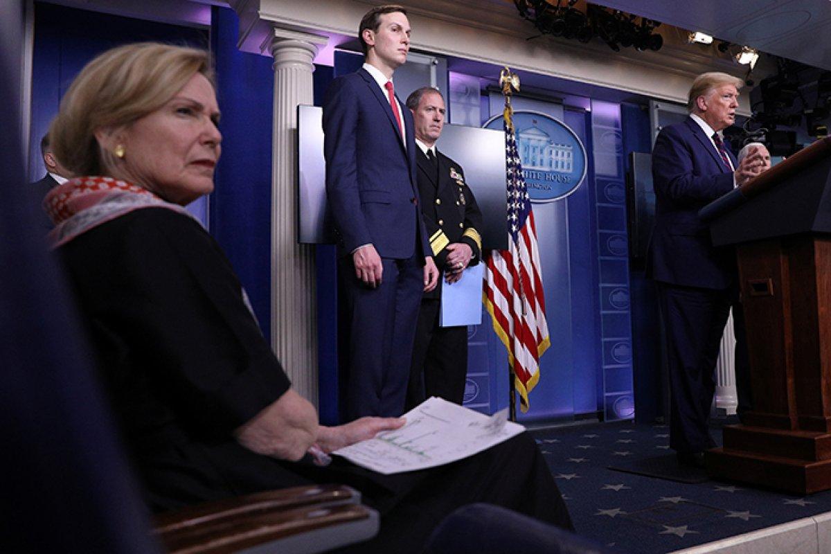 Trump'tan koronavirüse karşı şal tavsiyesi