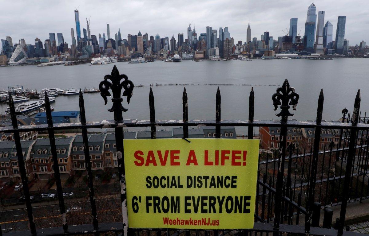 New York'ta korona vakaları 100 bini geçti