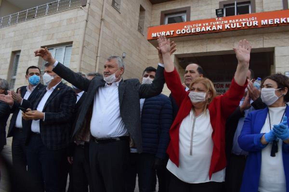 Adana Ceyhan Belediyesi'nin yeni başkanı Hülya Erdem