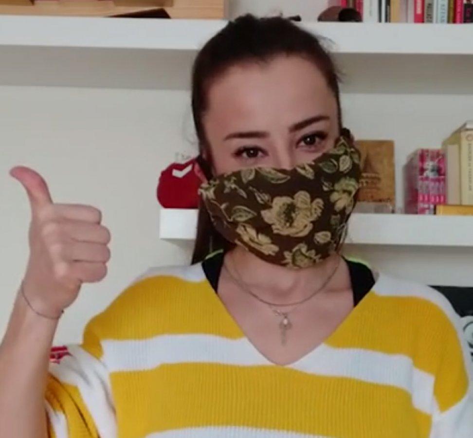 Fulardan 1 dakikada maske yapımı