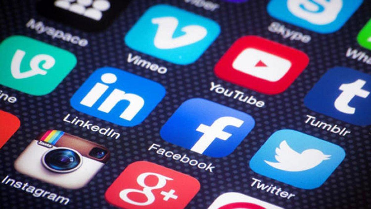 Karantina günlerinde dijital bağımlıya dönüştük