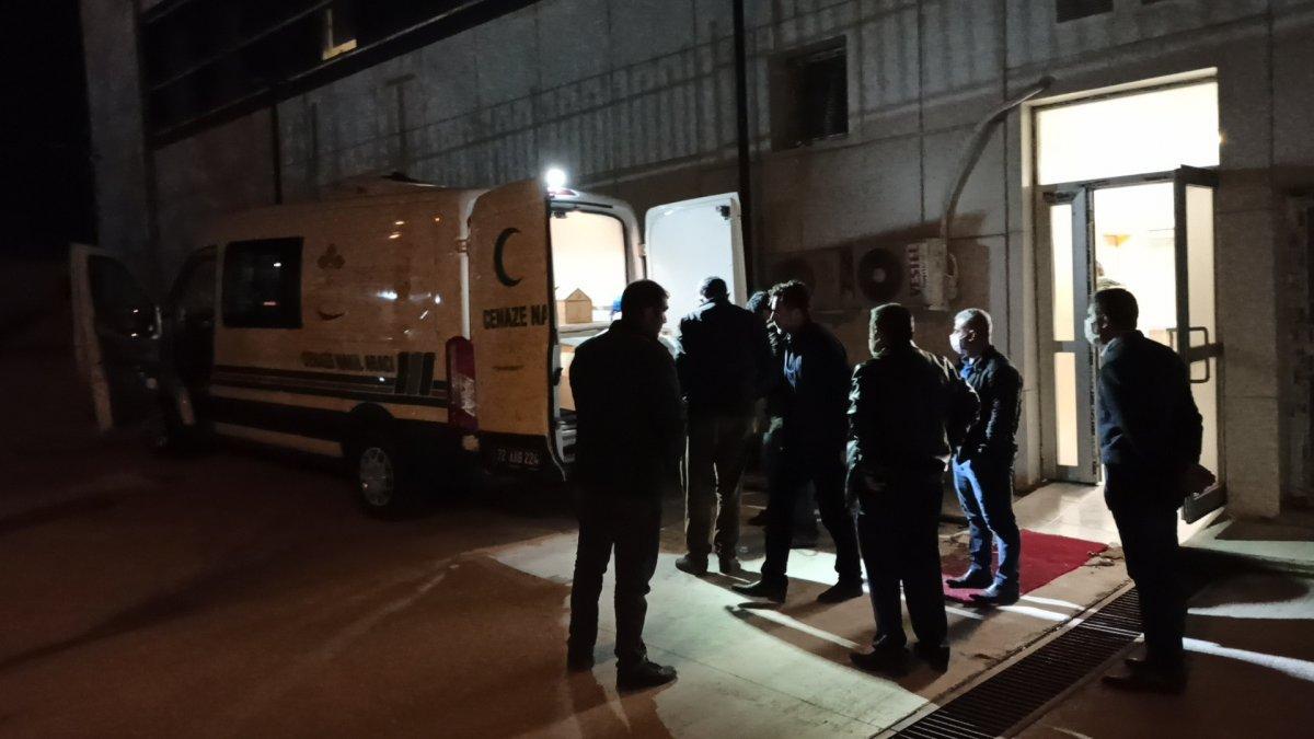 Batman'da 10 yaşındaki çocuk ağaçta oynarken öldü