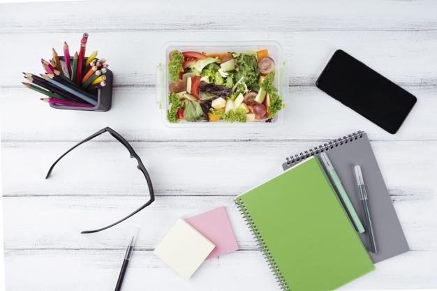 Evde çalışırken sağlıklı beslemenin yolları