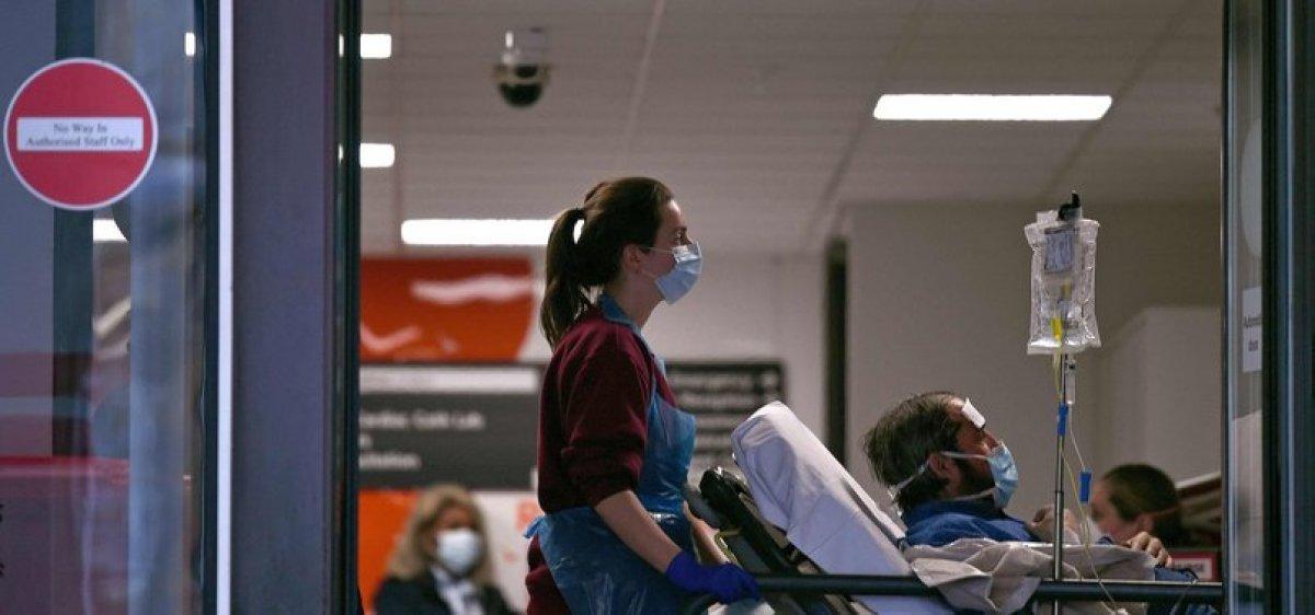 İngiltere'de koronavirüsten ölümler için kritik uyarı