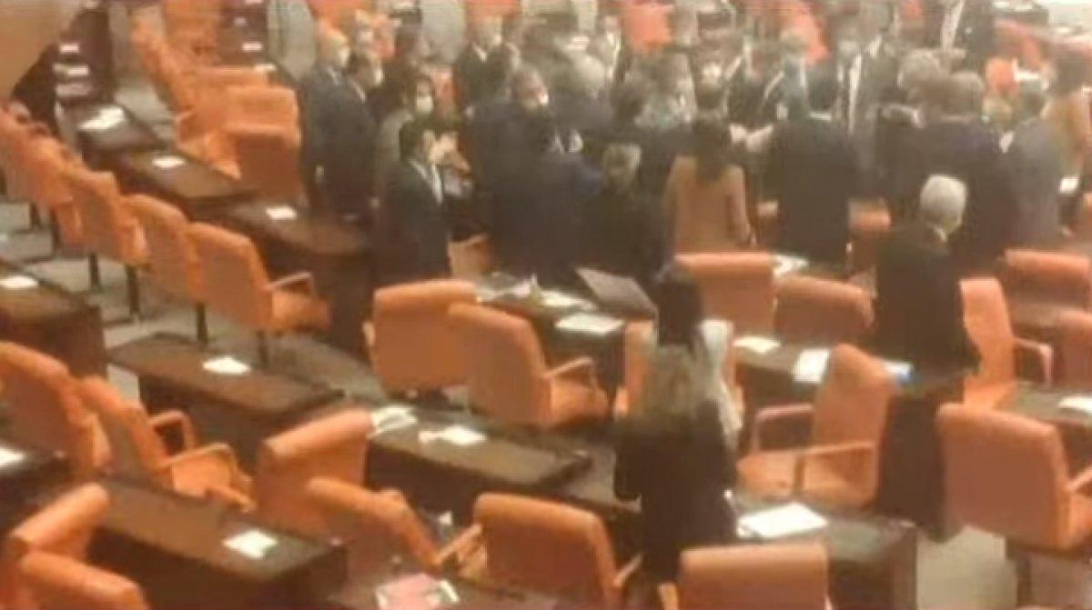 Meclis'te MHP ile HDP arasında gerilim