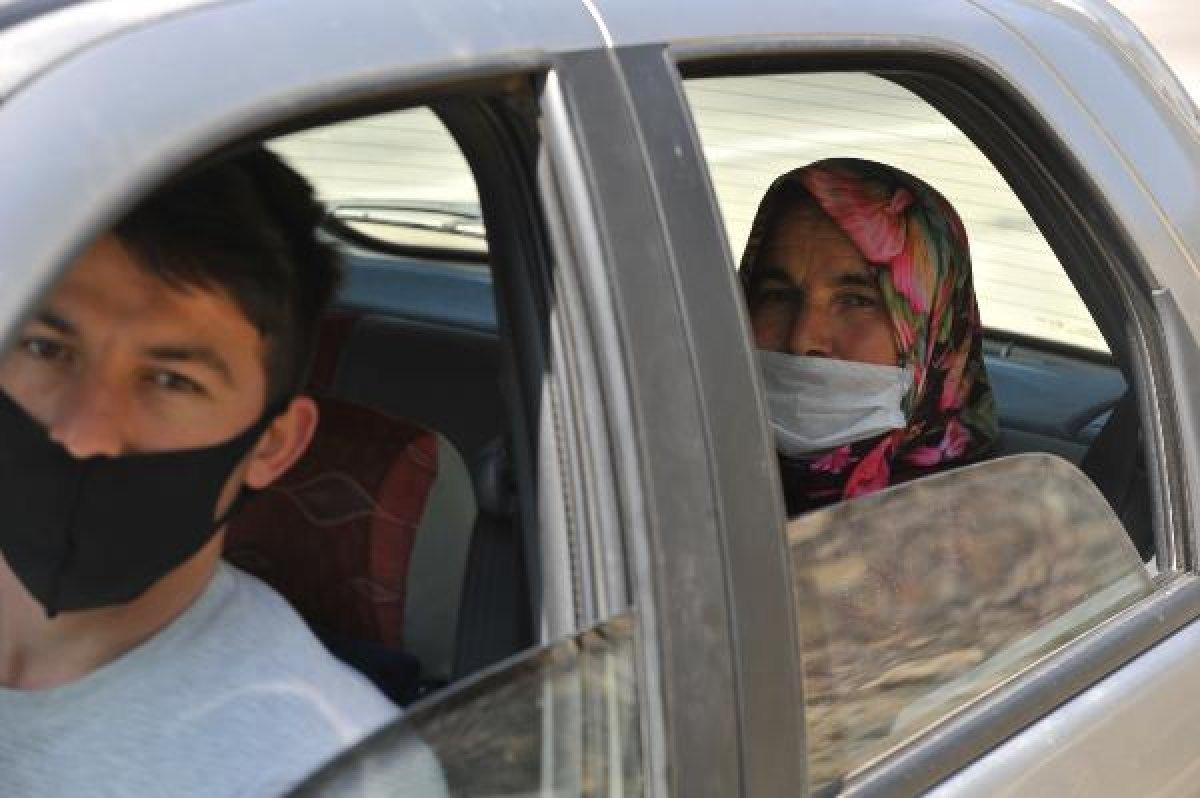 Koronavirüsü yenen kadın: İçim yanıyor, dışım donuyordu