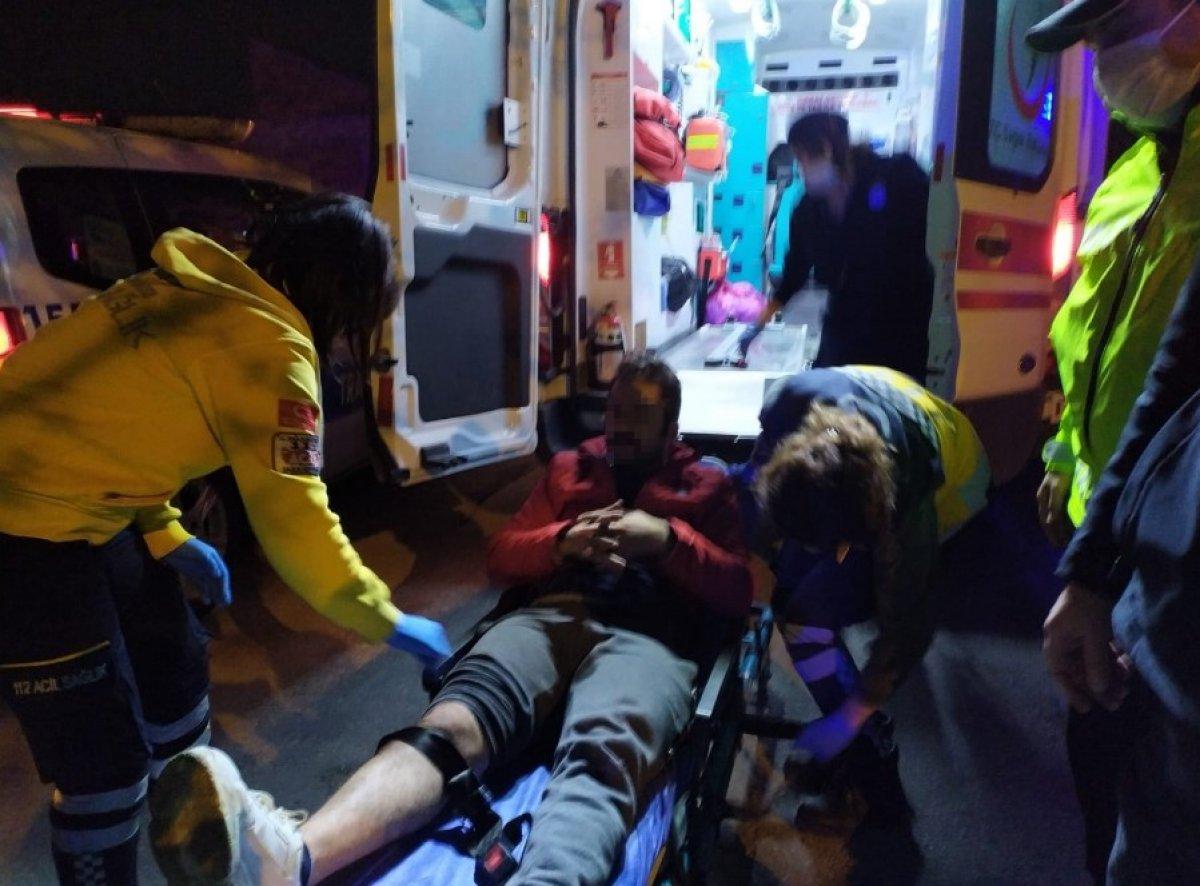 Alkollü sürücü kaçmak isterken bahçe duvarından düştü