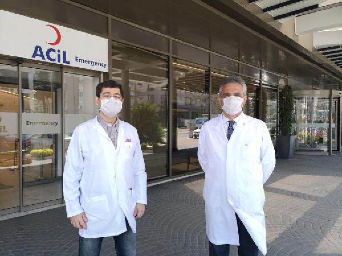 Koronayı yenen hekimler: Belirti yoktu, tomografide çıktı