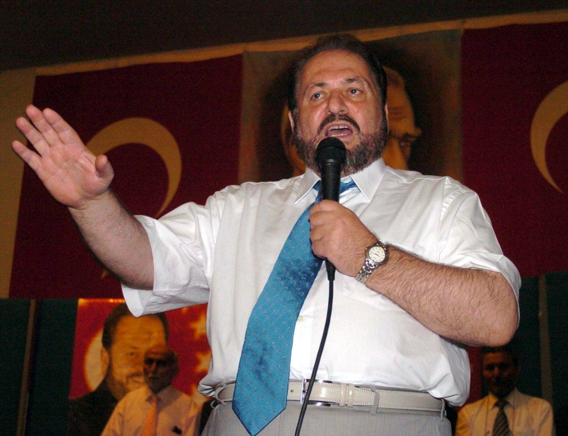 Haydar Baş, koronavirüsten hayatını kaybetti