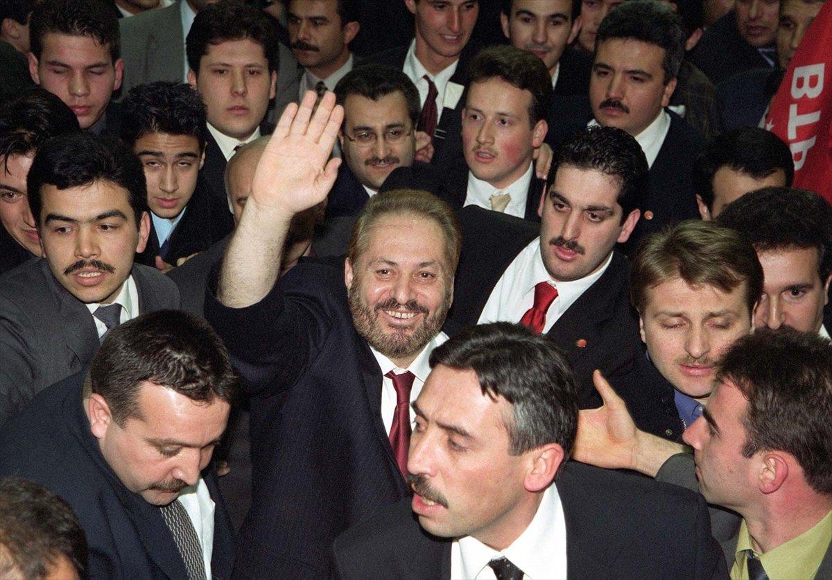 Haydar Baş, koronavirüsten hayatını kaybetti