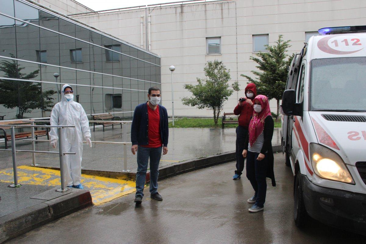 Düzce'de evli çift koronayı yendi