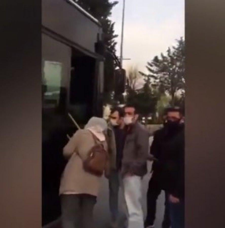 İETT seferleri azalttı, İstanbullu yolda kaldı