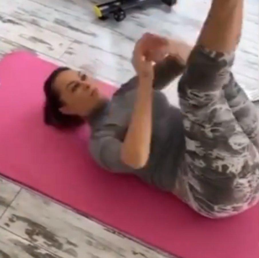 Hülya Avşar, Ronaldo'nun challenge'ına katıldı