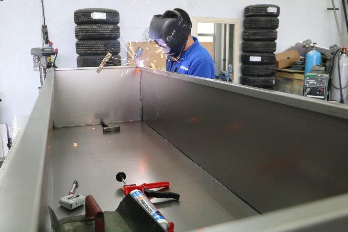 Sivas'ta koronavirüse karşı özel tabut yapıldı