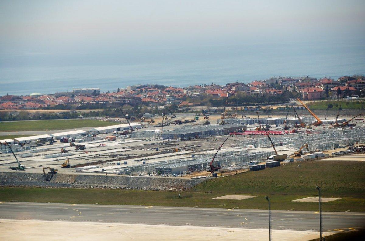 Cumhurbaşkanı Erdoğan, hastaneleri havadan inceledi