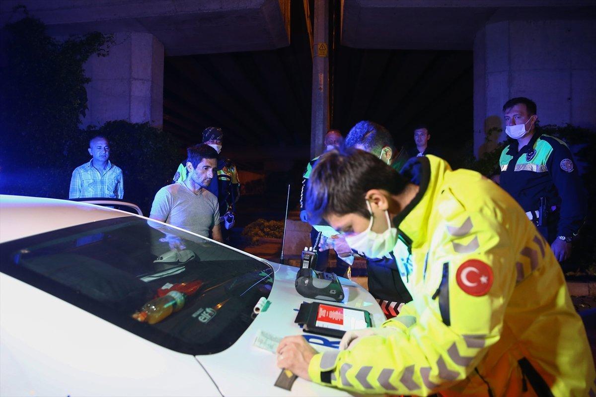 Arka lastikleri olmayan trafiğe çıktı