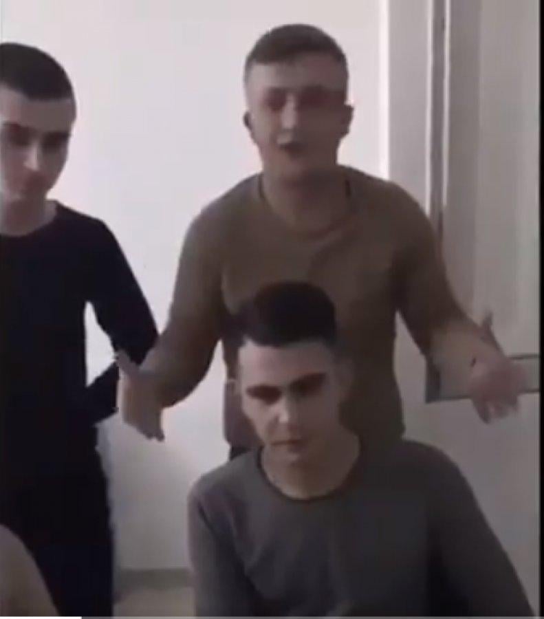 Askerler terhislerin ertelenmesine karşı çıktı