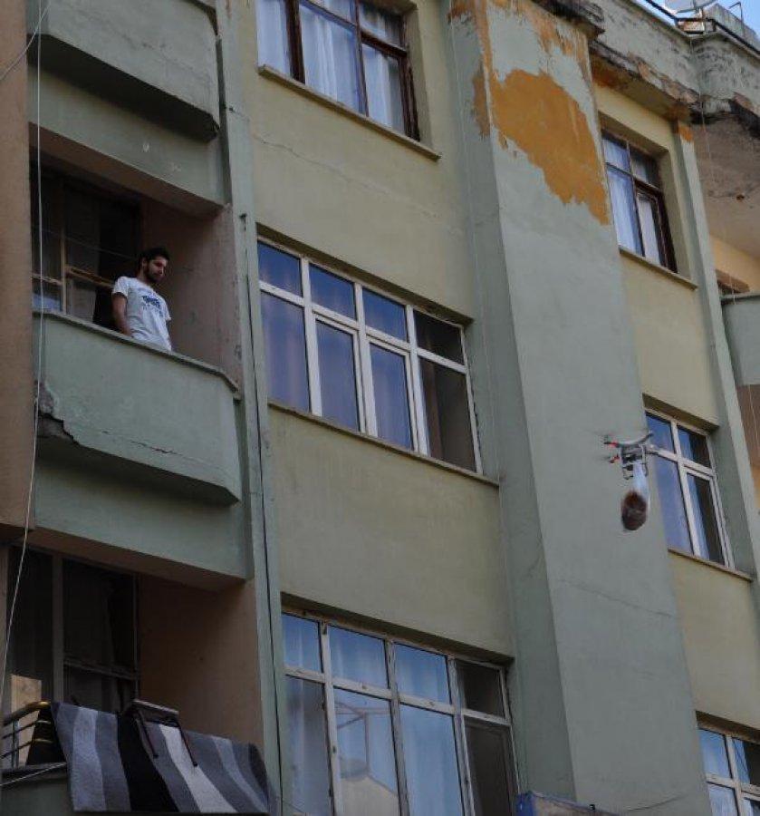 Gaziantepli fırıncıdan 'drone'lu ekmek servisi