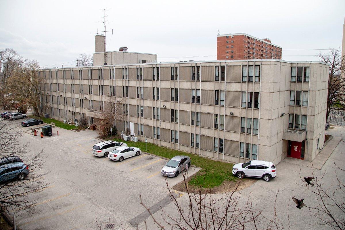 Kanada'da yaşlılar korona korkusuyla ölüme terk edildi