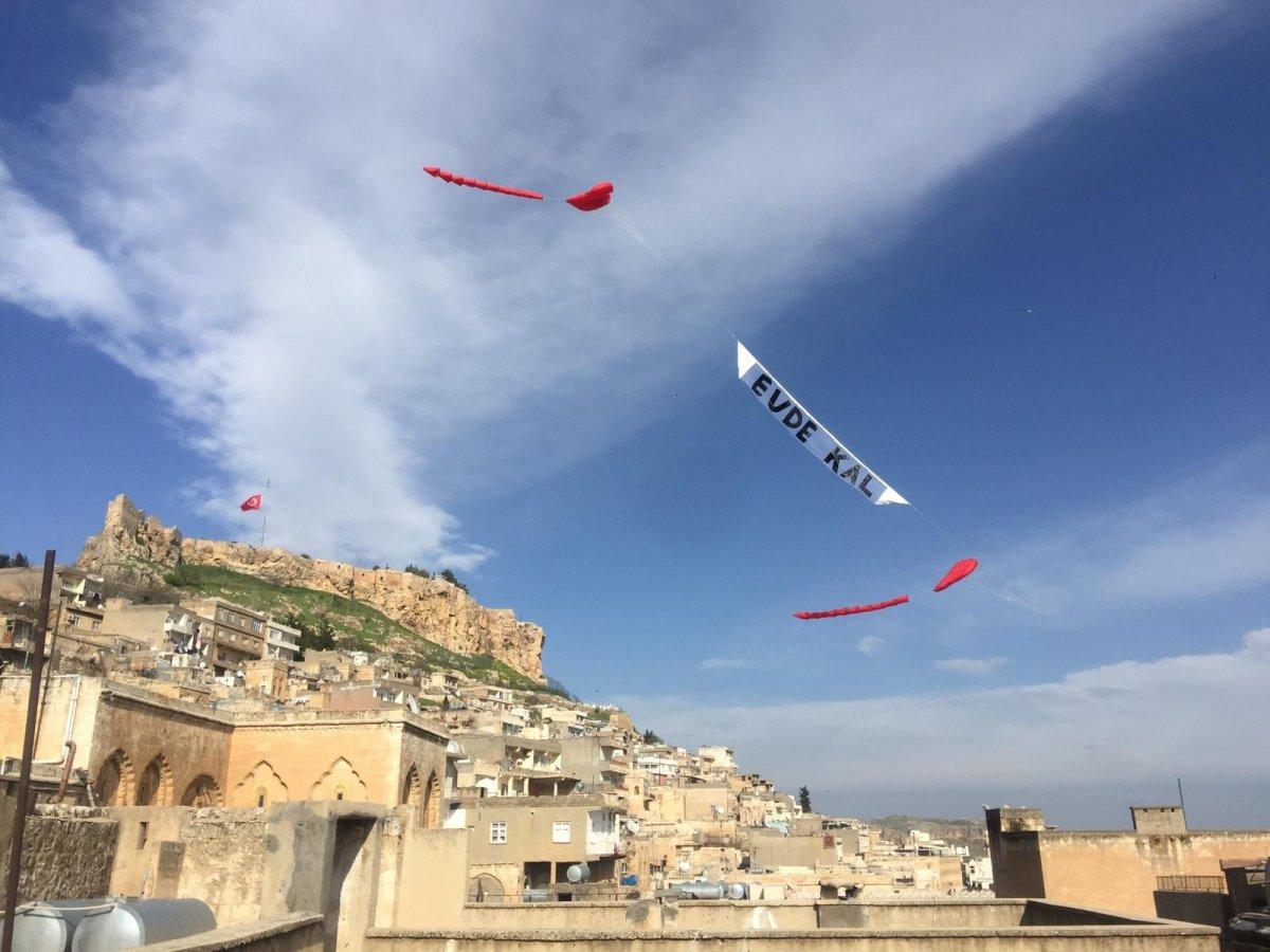 Uçurtma sevdalısından Mardinlilere 'evde kal' çağrısı