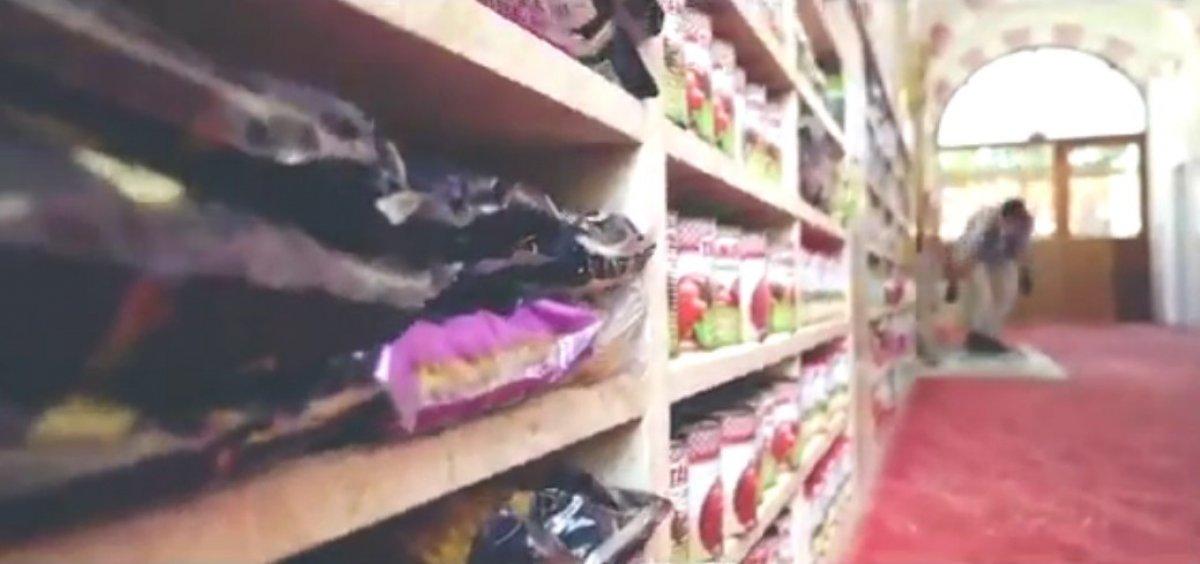 İstanbul'daki cami hayır için açıldı