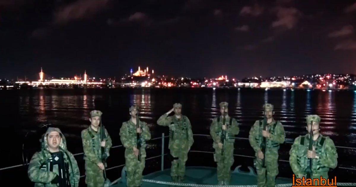 Mehmetçik de İstiklal Marşı okudu