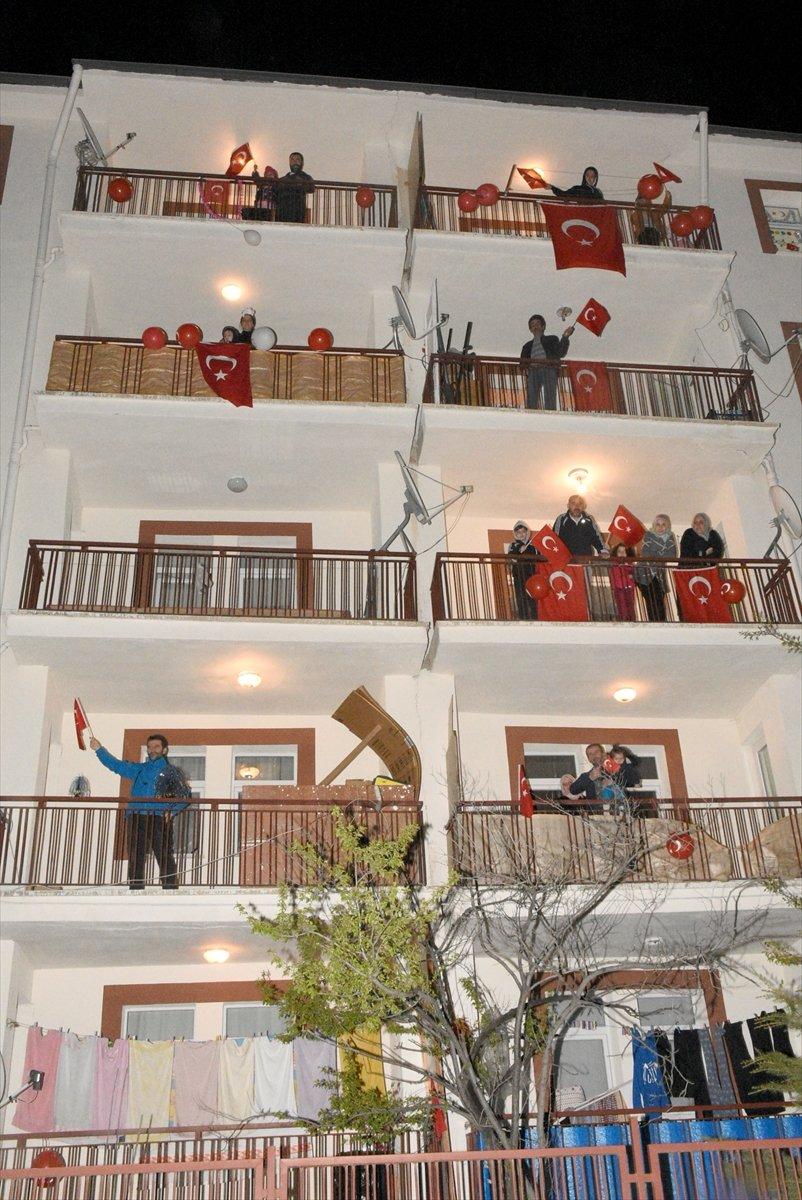 Yurtta İstiklal Marşı coşkusu