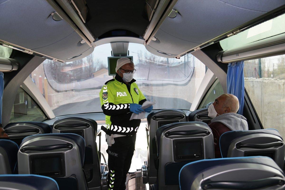 Sahte izin belgeli yolculara ceza