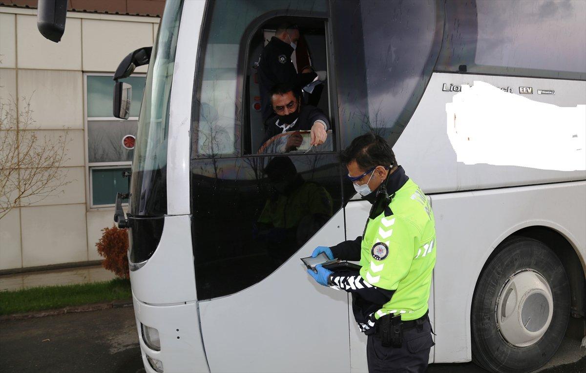 Sahte izin belgeli yolculara ceza
