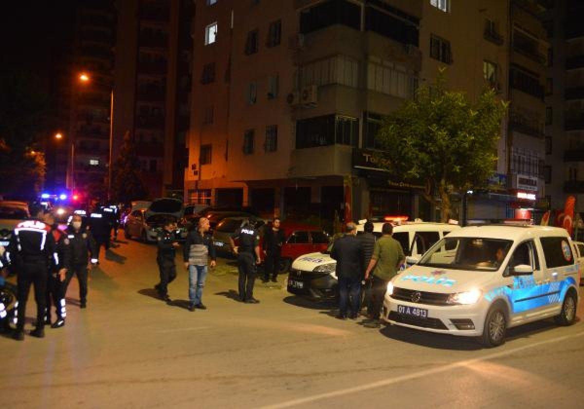 Adana'da sokakta yakalanan genç kaçırıldığını iddia etti