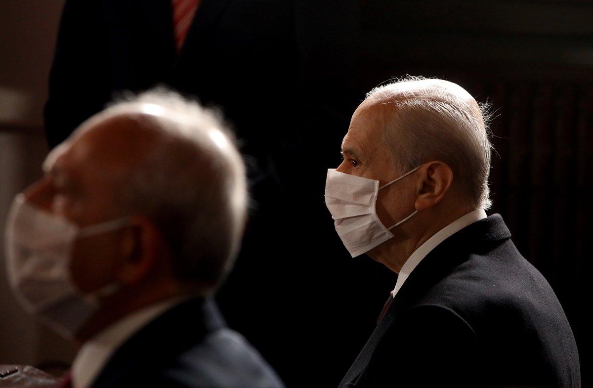 Bahçeli, Kılıçdaroğlu'ndan uzak durdu