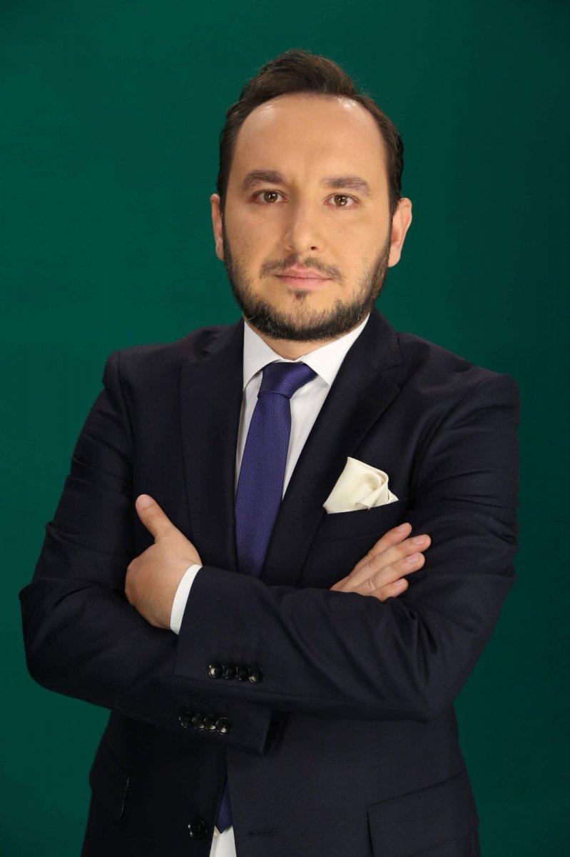 Türker Akıncı ile kitabı Başlangıç 2020 üzerinden Koronavirüsü konuştuk