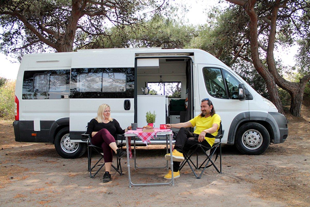 'Tosbavan'ları ile doğada yaşıyorlar