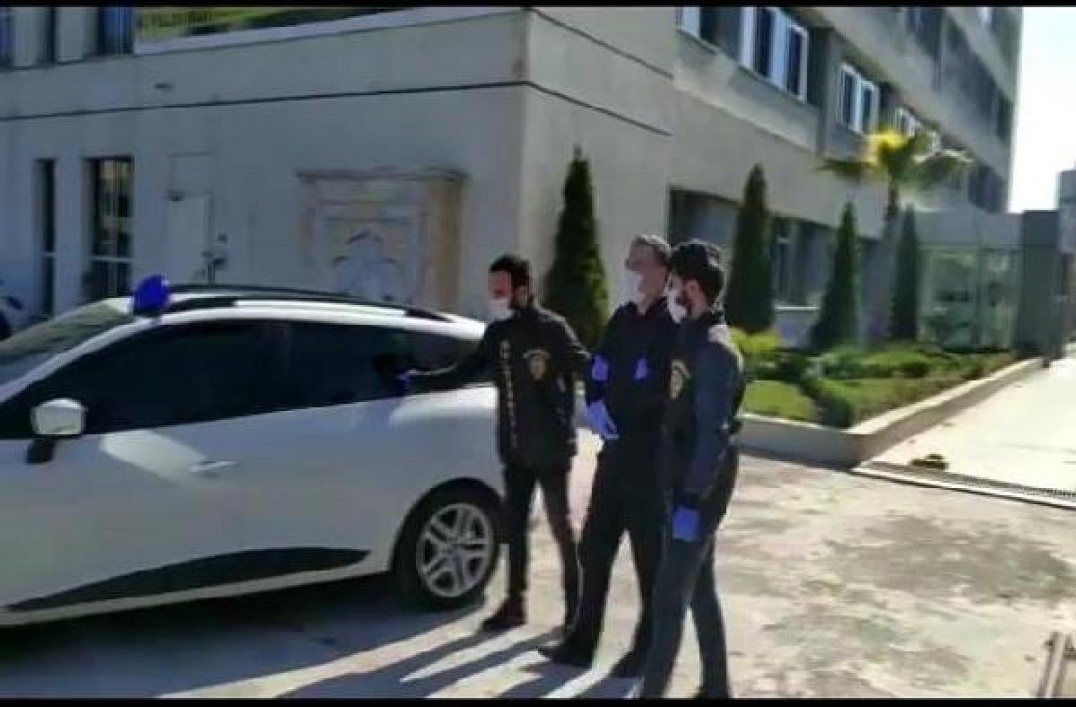 İstanbul'da bir baba oğlunu sırtından vurarak öldürdü