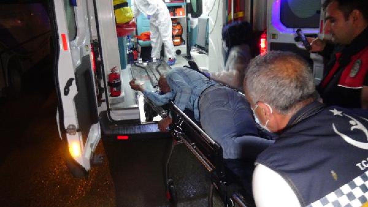 Ablasıyla boşanma aşamasında olan eniştesini bıçakladı