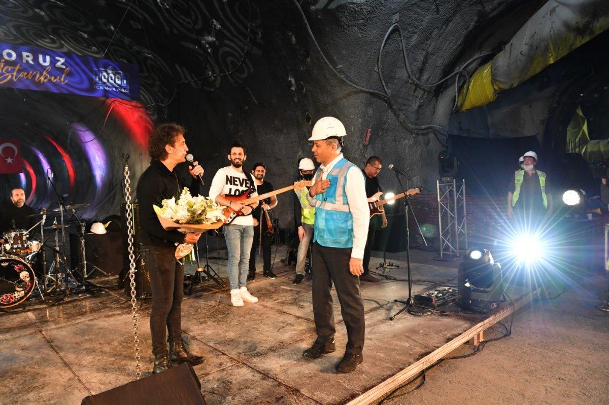 İstanbul Valiliği'nden Kıraç'la 1 Mayıs konseri