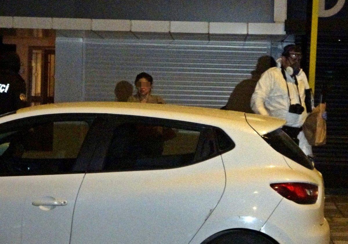 Annesine küfreden şahsı tüfekle vurdu