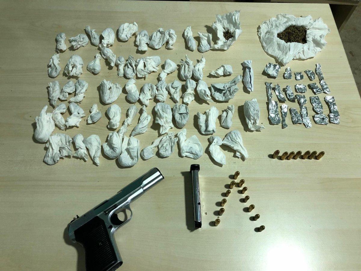 Bursa'da narkotik operasyona balkonlardan destek