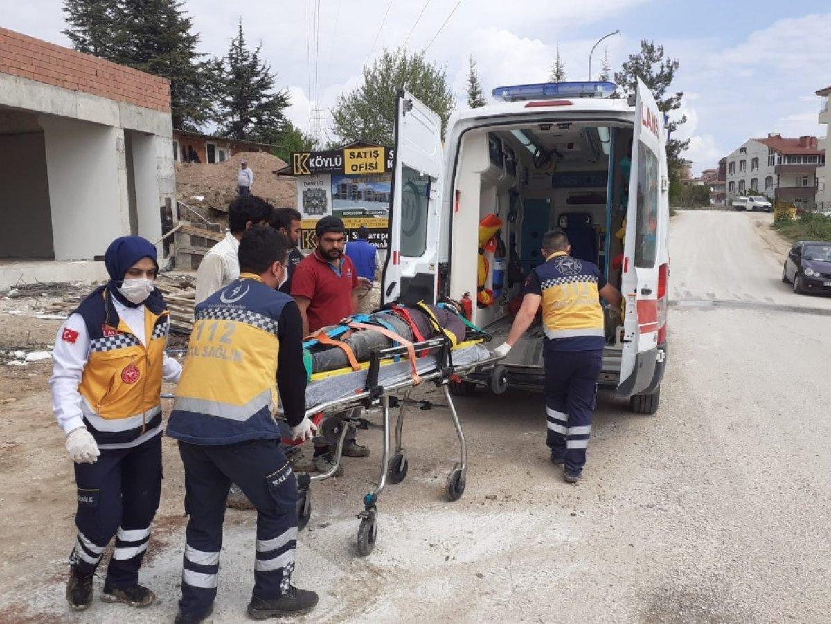 İşçi Bayramı'nda inşaat düşen işçi yaralandı