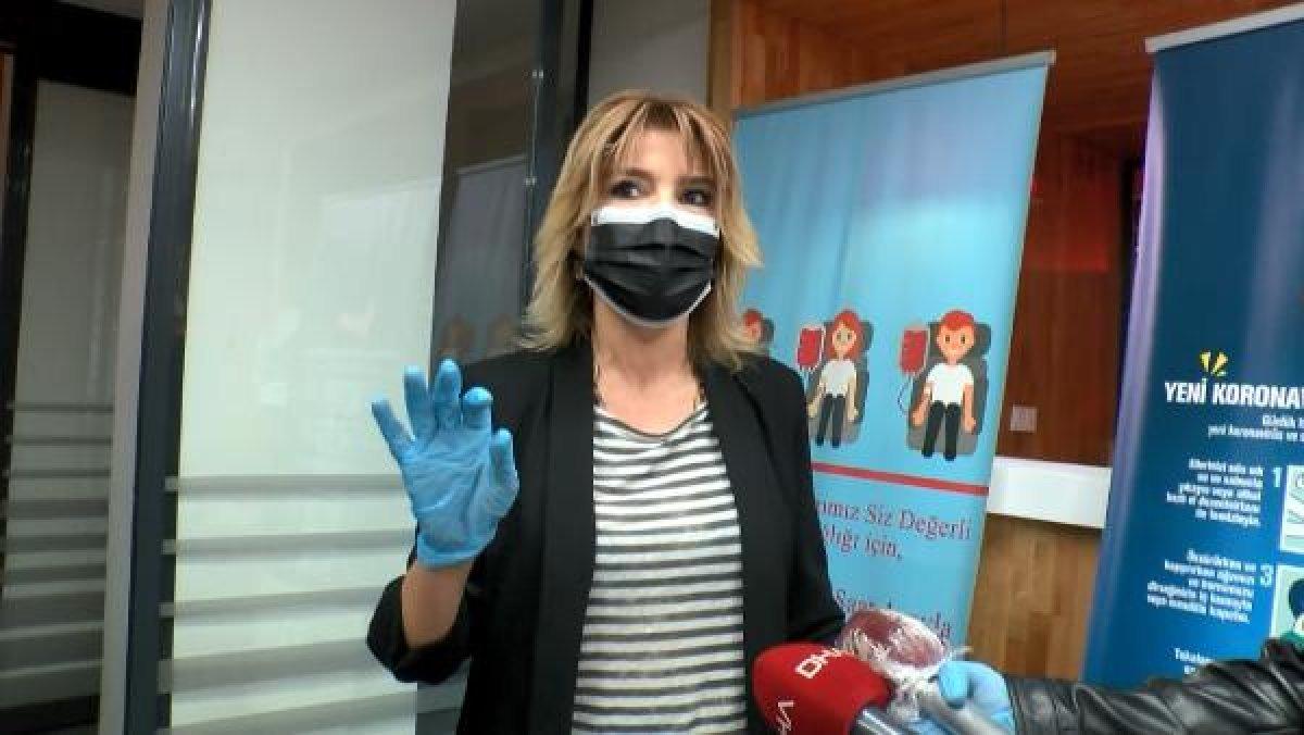 Gülben Ergen Kızılay'a kan bağışladı