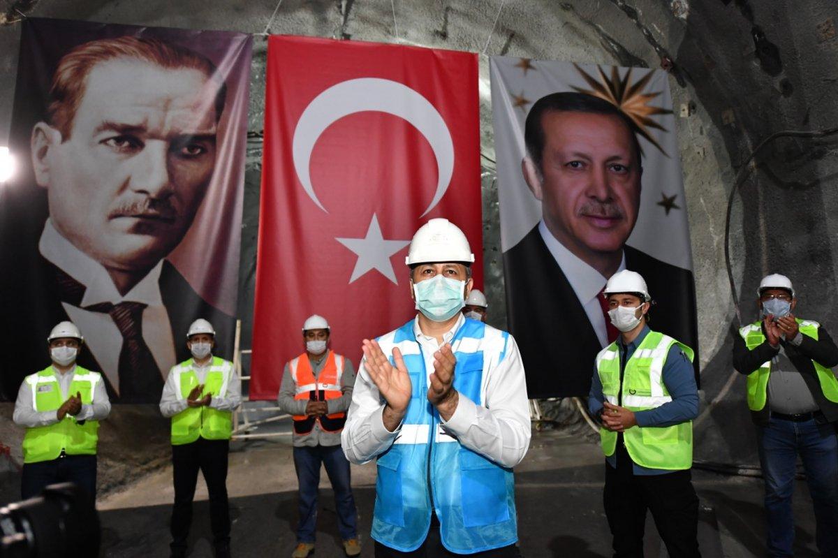 İstanbul Valiliği'nden Kıraç'la 1 Mayıs konseri