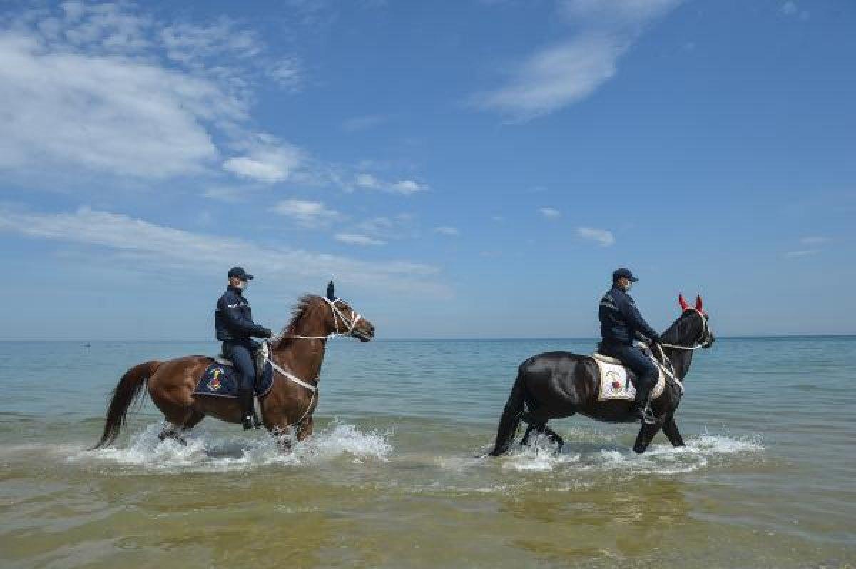 Atlı Birlikler sahili kontrol etti