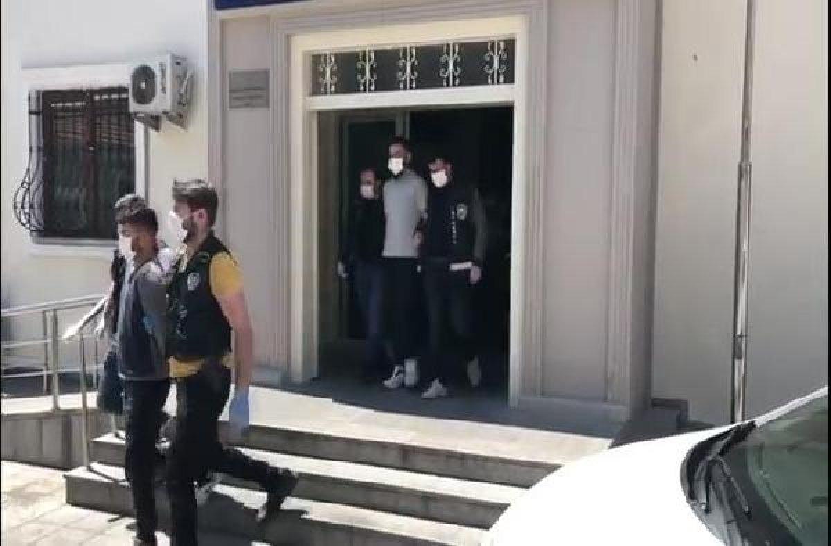 Kendilerini polis olarak tanıtan Suriyeli 3 kişi yakalandı