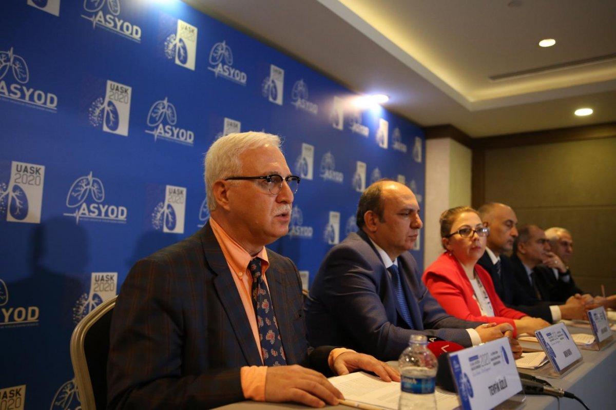 Bilim Kurulu Üyesi: Salgın bitmedi devam ediyor