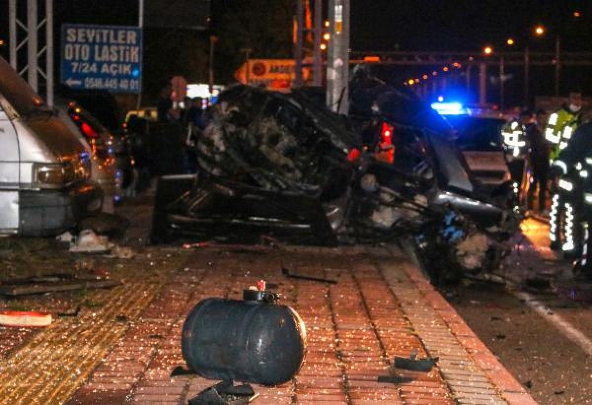 Antalya'da cezaevinden izinli çıkan kişi, kazada öldü